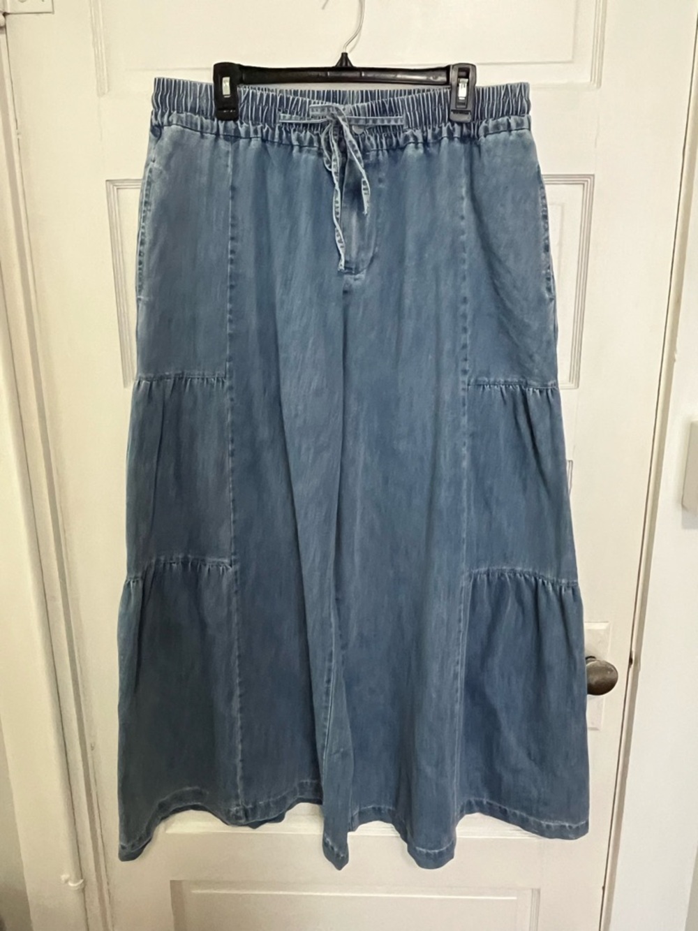 Blakeley Light Blue Tiered Boutique Wide Leg Ruffle Jeans L/XL